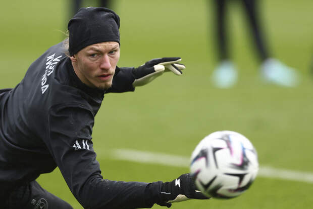 Вратарь "ПСЖ" Сафонов тренируется по особой программе