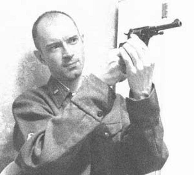 Николай Максимович Павленко – Остап Бендер Красной Армии.