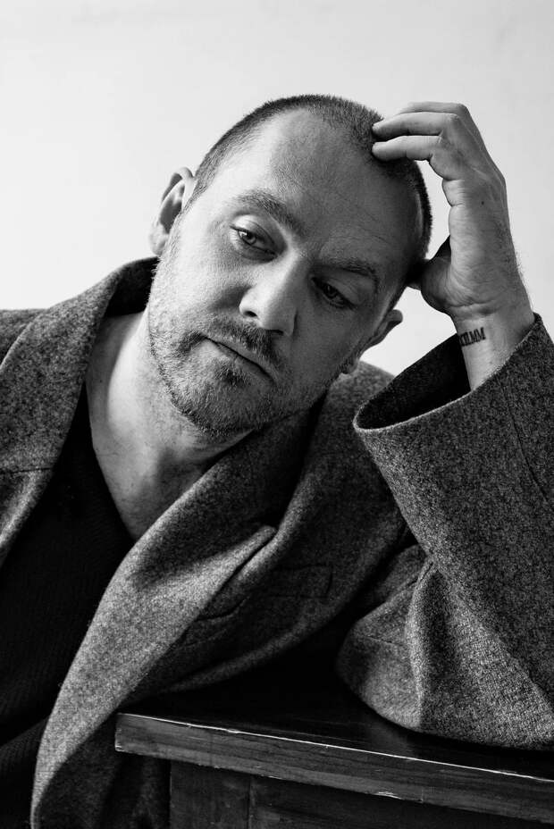 Денис Шведов признался, что хочет попробовать себя в стендапе