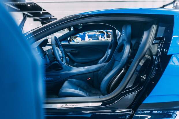 Салон Bugatti Centodieci создается в течение трех месяцев