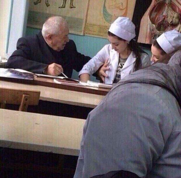Не ПТУ, а колледж. Шокирующие кадры из среднеспециальных учебных заведений