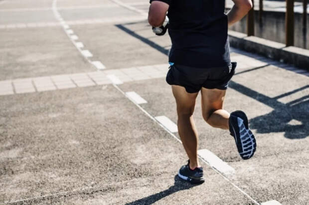 Врач Савин: интервальный бег на короткую дистанцию полезнее всего мужчине