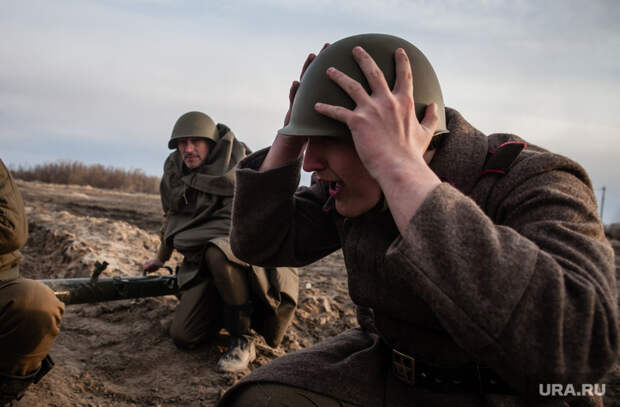 Реконструкция боевых действий Великой Отечественной войны. Сургут, солдаты, вов, артиллерийский расчет, реконструкция боя, реконструкторы, артиллерия, артиллеристы, великая отечественная война