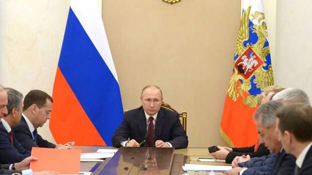 Помощник секретаря Совбеза Абелин лишился должности по указу Путина