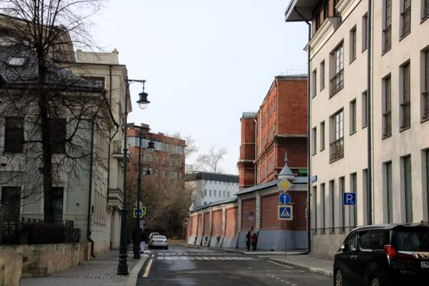 Река Нищенка и Молочный переулок