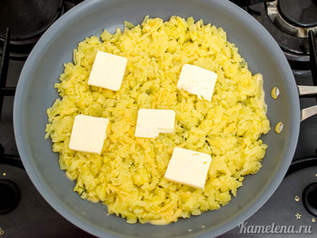 Картофель «Решти» с селедочным соусом — 4 шаг