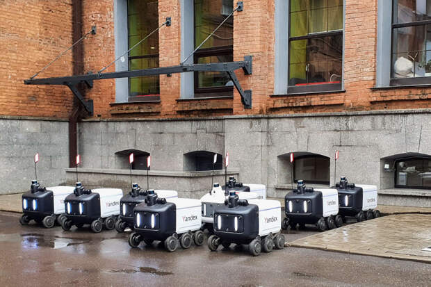 Росстандарт: в России в 2026 году появятся первые ГОСТы для роботов-доставщиков