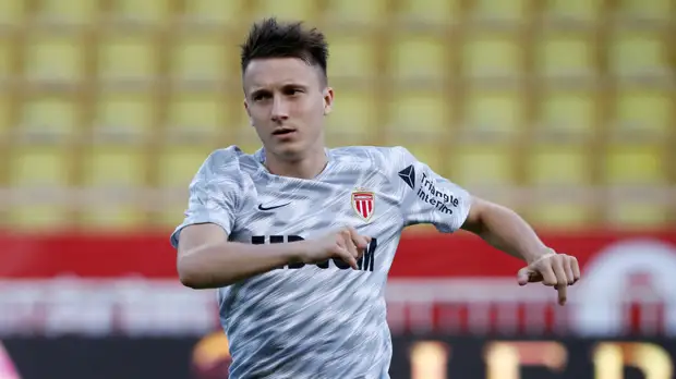 Очередное поражение Головина, рекорд ПСЖ и сообщения о переходе Слуцкого: главные события субботы в европейском футболе