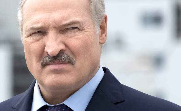 «Тесты ни к черту» - Лукашенко раскритиковал российские тесты на COVID-19