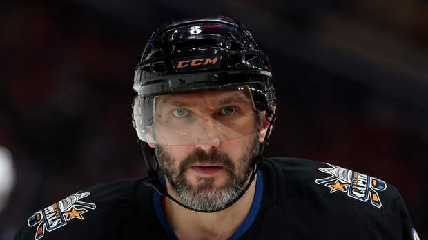 Овечкин выразил соболезнования в связи со смертью своего первого тренера Филиппова