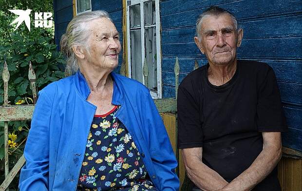 Антонина и Николай Михалковы рассказали о своей пенсионерской жизни.