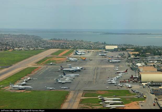 Аэропорт в Луанде, где самолет видели в последний раз. /Фото: avia2.ru