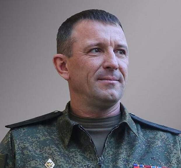Генерал Попов с иронией отнесся к отказу суда перевести его под домашний арест