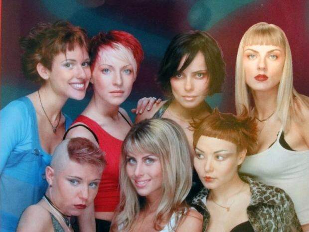 Группа "Стрелки": как сейчас выглядят самые яркие участницы популярного в 90-х коллектива