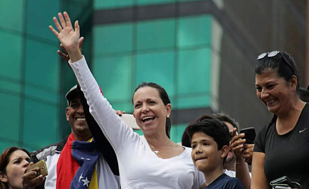 Лауреат Нобелевской премии мира посвятила свою победу Трампу