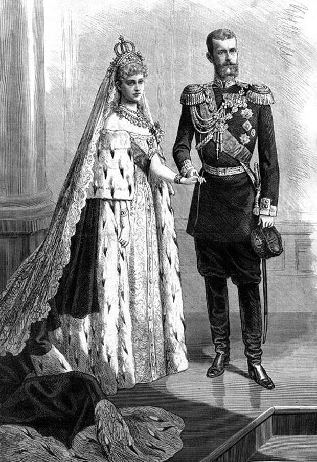 Великая княгиня Елизавета Фёдоровна. Именно для неё сделали в 1884 году Венчальную корону (историю короны вы можете прочитать ниже)