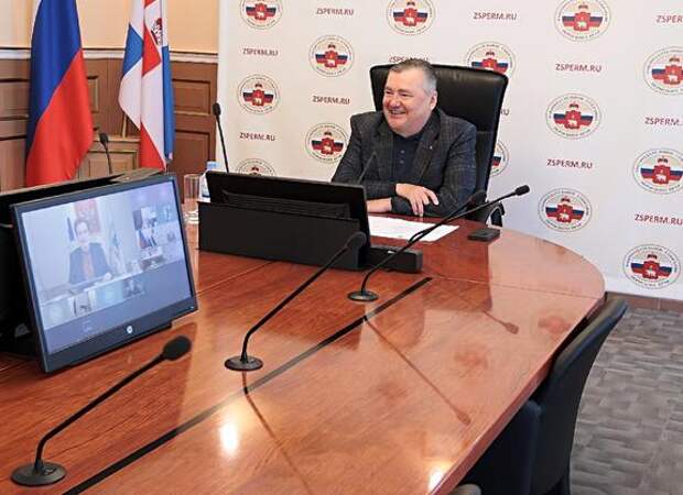 Валерий Сухих: Голос молодых предпринимателей звучит в Молпарламенте