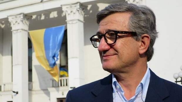 Депутат Рады рассказал, как Киеву вернуть внимание мирового сообщества