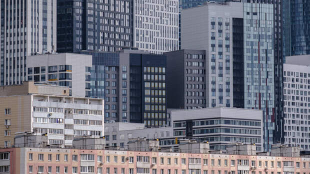 Число продаж квартир в новостройках снизилось в 33 регионах России