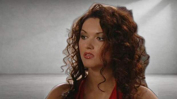 Экранная стерва, реальная драма: 45-летняя Такшина после разрыва с Антипенко наконец «светится от счастья»