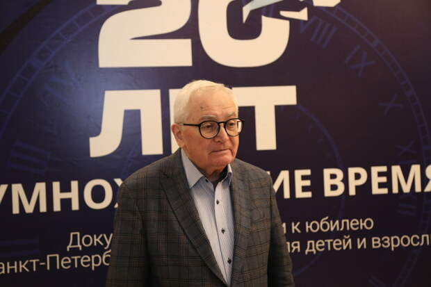 Политолог Юрий Светов: «Петербург своим примером показывает, как решать трудные проблемы»