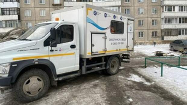 Жителям Барнаула вернули воду после коммунальной аварии