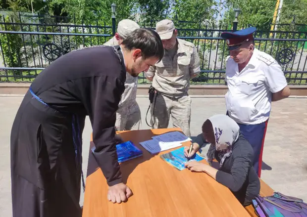 Дети российских военнослужащих приняли участие в конкурсе колокольных звонарей в Киргизии