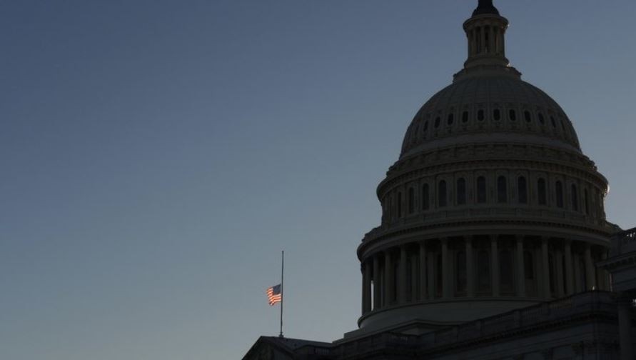 Профессиональный ликвидатор России просил помощи у США, но… был передан русским