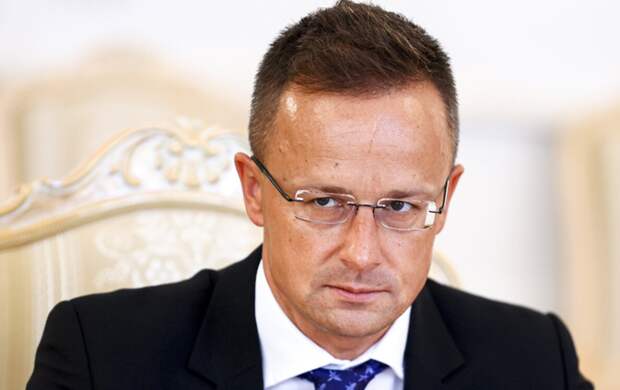 Министр иностранных дел Венгрии заявил о подготовке Европы к войне с Россией