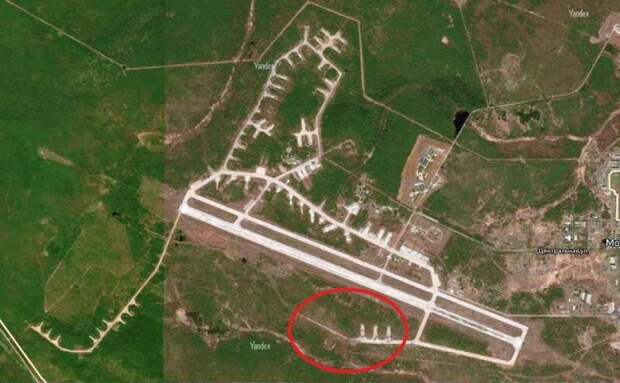 Обвалованные стоянки для Ту-144 в «Каменном Ручье»