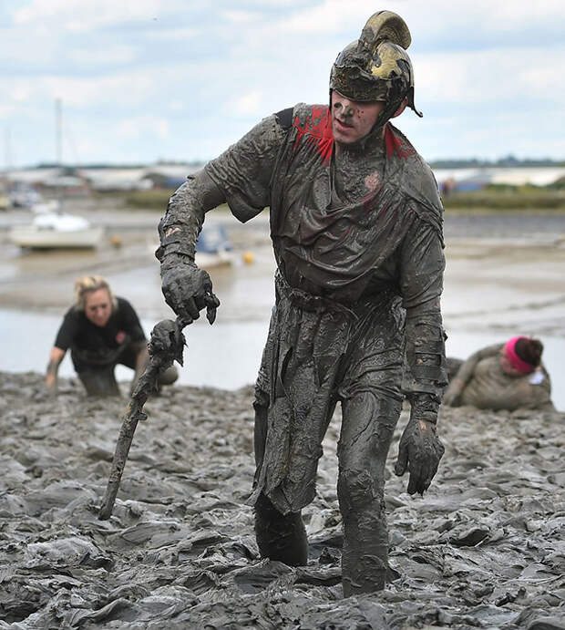 Как проходят грязевые гонки в Великобритании