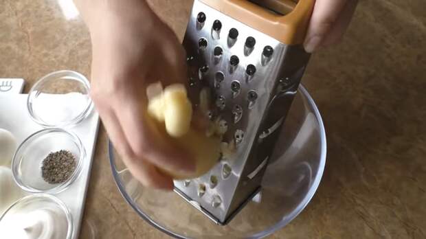 3 новых салата из огурцов Салат, Приготовление, Другая кухня, Вкусно, Рецепт, Видео, Длиннопост, Огурцы, Кулинария
