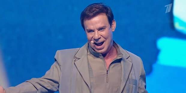 Комику Ефиму Шифрину удалили опухоль