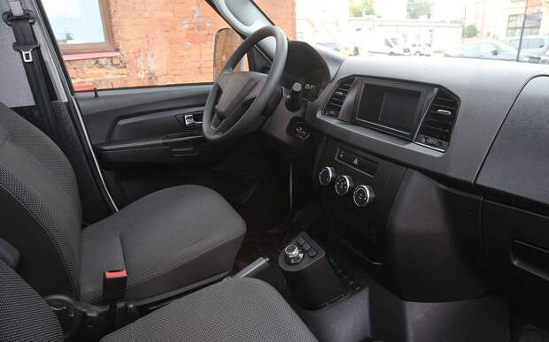 Названа стоимость первого дизельного автомобиля УАЗ