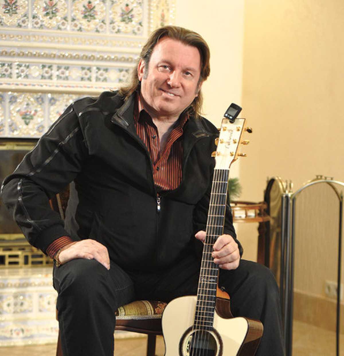 Юрий Лоза потребовал похоронить Ленина