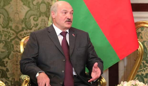 Лукашенко поплатился за слова о наклоняющей его России