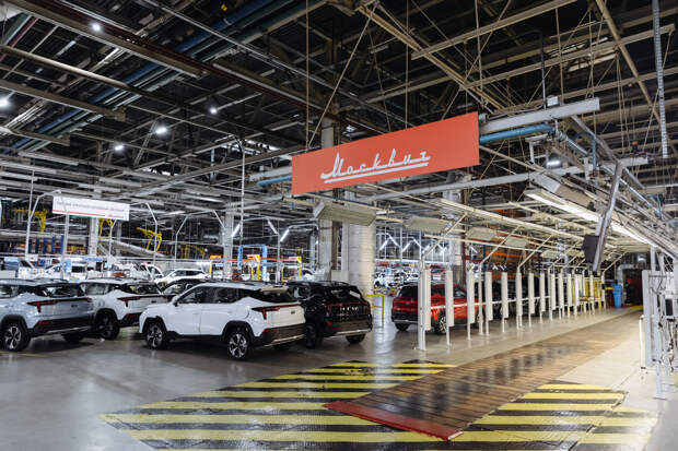 Суд рассмотрит иск о банкротстве завода «Москвич» от поставщика Renault