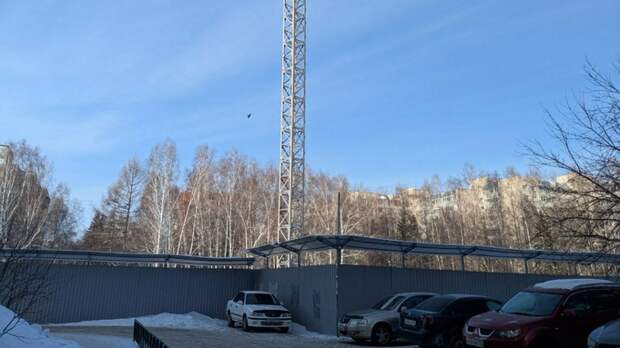Не та "Искра". Барнаульцы возмутились заменой строящихся апартаментов на ЖК