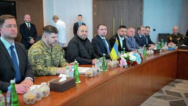 Чего ждали от Абу-Даби, а чего нет