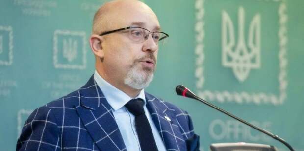 Министр обороны Украины испугался говорить с Шойгу один на один