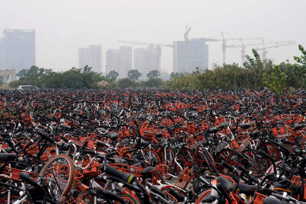 Кладбище велосипедов в Шанхае