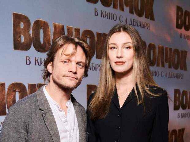 Ткачук с женой, Хлынина, Воробьев на премьере фильма «Волчок»