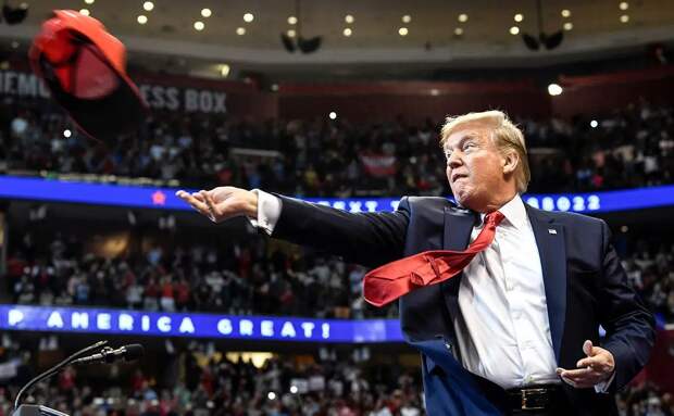Слабеющий Трамп: насколько это выгодно России