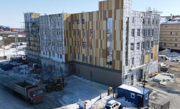 Строительство нового медицинского центра в Салехарде приближается к завершению
