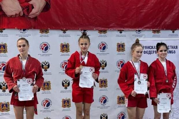 Тамбовчанка завоевала "серебро" в первенстве ЦФО по самбо