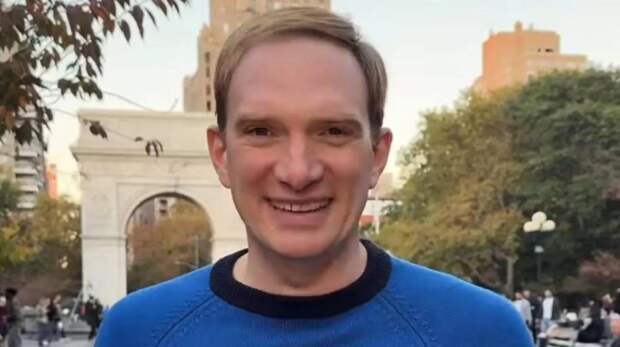 Сбежавший из России Бурковский вмешался в скандал с Богомоловым