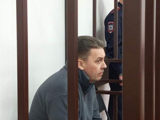 Экс-мэр Владимира Наумов приговорен к 8 годам колонии за взятку в 1,1 млн рублей