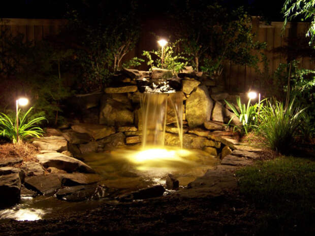 Декоративный водопад с подсветкой. 