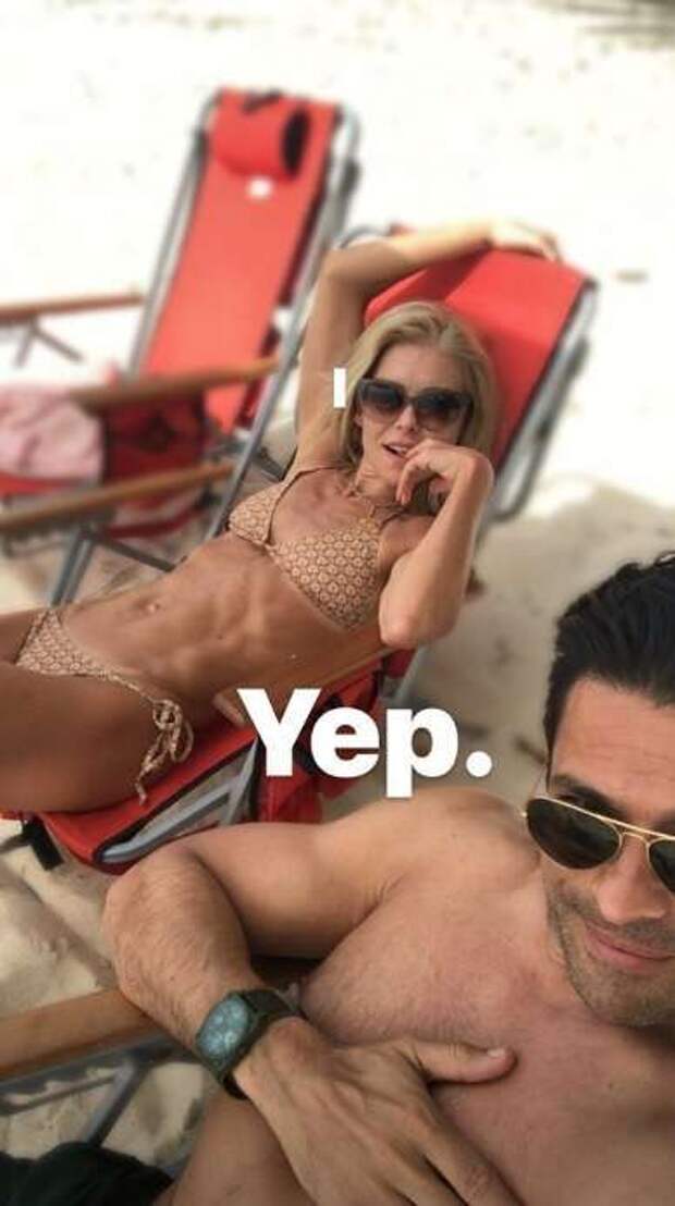 kelly ripa mark consuelos bikini body