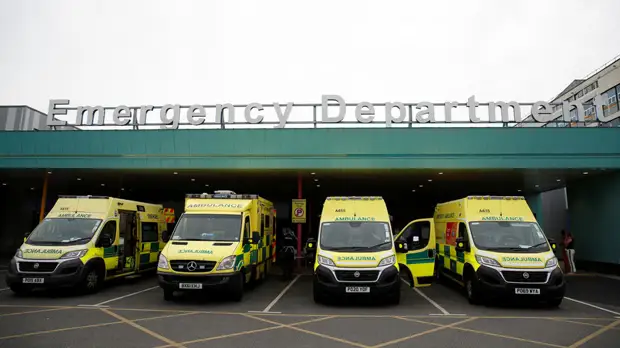 В Британии за сутки выявили 58,8 тысячи случаев заболевания COVID-19